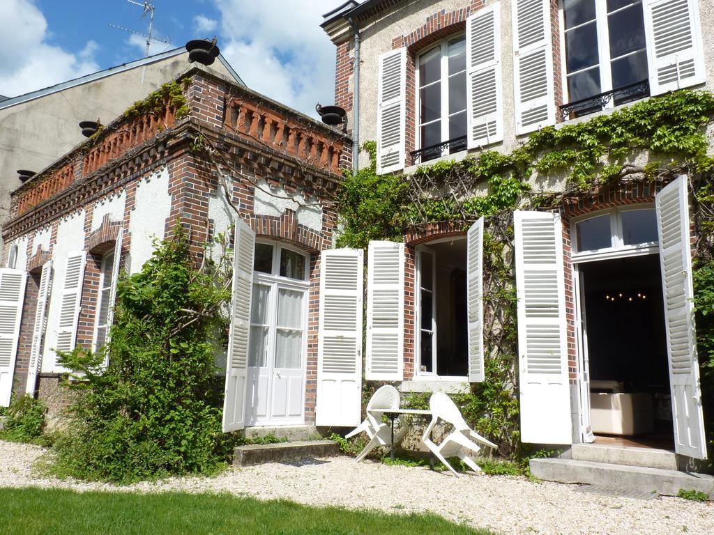 Le Clos Saint Nicolas Château-Renard Exterior photo