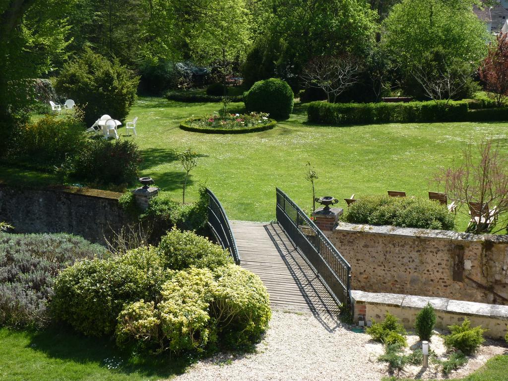 Le Clos Saint Nicolas Château-Renard Exterior photo